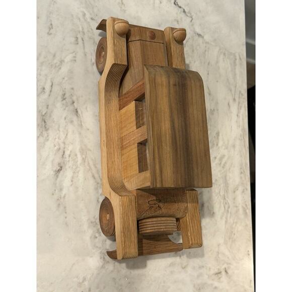 Vintage Handmade Wooden Truck Handcrafted Classic Collectible Boys Room Nursery - Picture 10 of 13